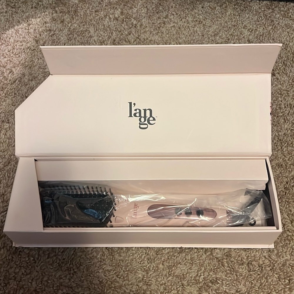 Lange ceramic straightening brush